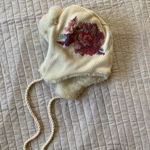 Faux fur embroidered bomber hat